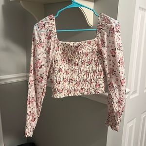 American Eagle floral long sleeve